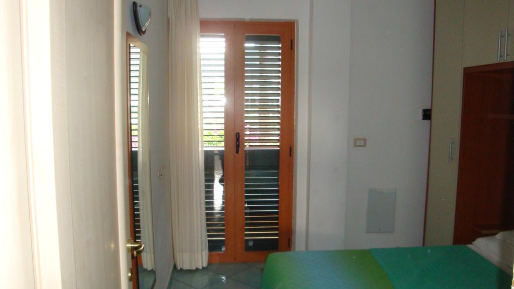 Ischia Uno Residence Forio di Ischia Chambre photo