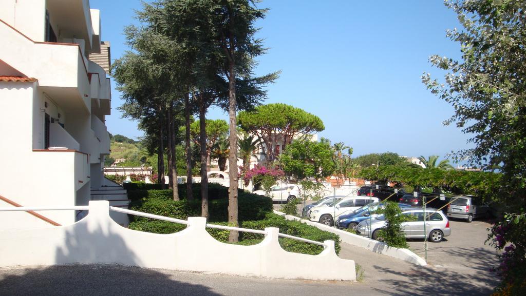 Ischia Uno Residence Forio di Ischia Extérieur photo